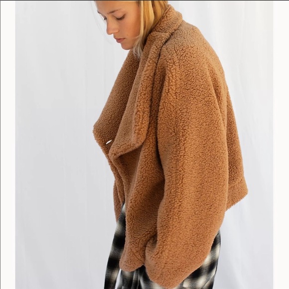 Free People Izzy wrap teddy jacket sand - Picture 3 of 16